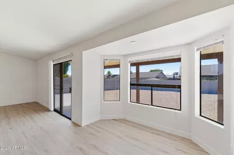 Living - 17626 N 34th St, Phoenix, AZ 85032 photo 1 of 4
