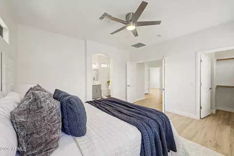 Bedroom - 15821 N 35th Ln, Phoenix, AZ 85053 photo 3 of 3