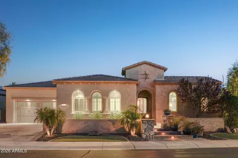 12971 W Fossil Dr, Peoria, AZ 85383