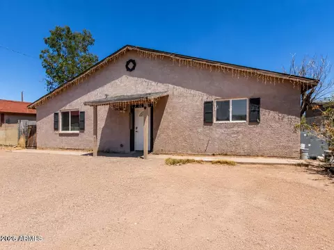 Exterior - 2828 E Chipman Rd, Phoenix, AZ 85040 photo 3 of 3