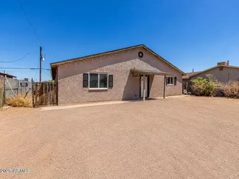 2828 E Chipman Rd, Phoenix, AZ 85040