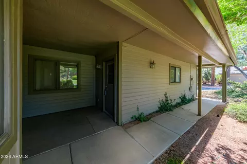 Exterior - 6000 E Laurel Loop, Flagstaff, AZ 86004 photo 2 of 9