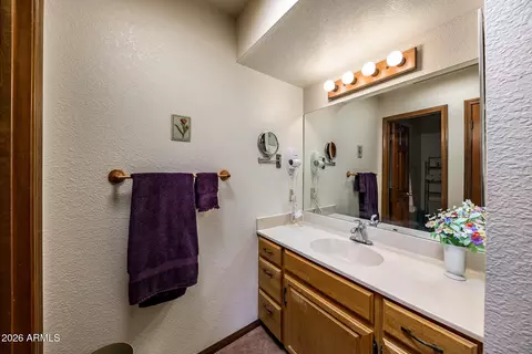 Bath - 6000 E Laurel Loop, Flagstaff, AZ 86004 photo 2 of 3