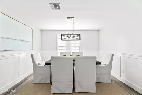 Dining - 3840 E Mulberry Dr, Phoenix, AZ 85018 photo 1 of 2