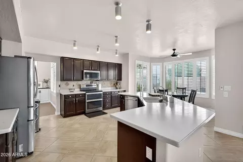 Kitchen - 1880 E Commerce Ave, Gilbert, AZ 85234 photo 2 of 6