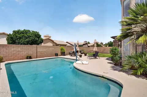 Exterior - 1880 E Commerce Ave, Gilbert, AZ 85234 photo 6 of 13