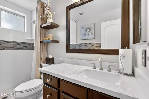 Bath - 1880 E Commerce Ave, Gilbert, AZ 85234 photo 5 of 5