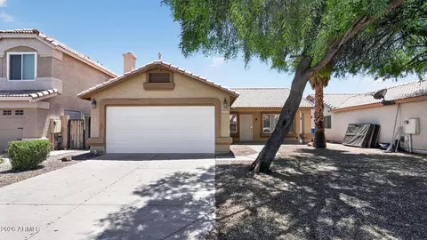 453 E Laredo St, Chandler, AZ 85225