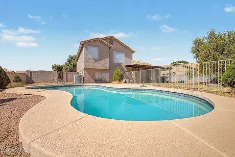 Exterior - 5641 E Greenway St, Mesa, AZ 85205 photo 7 of 8