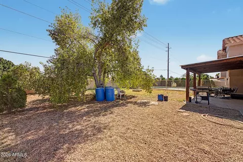 Exterior - 5641 E Greenway St, Mesa, AZ 85205 photo 3 of 8