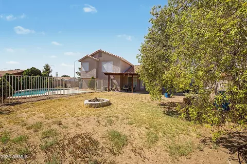 Exterior - 5641 E Greenway St, Mesa, AZ 85205 photo 4 of 8