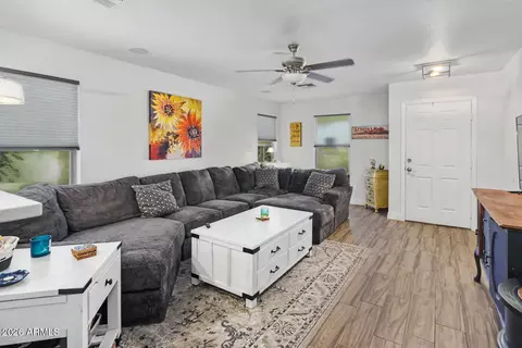 Living - 2946 S Mandy Cir, Mesa, AZ 85212 photo 2 of 2