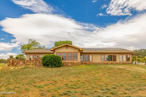 81408200 Sleeping Dog Rd, Flagstaff, AZ 86004