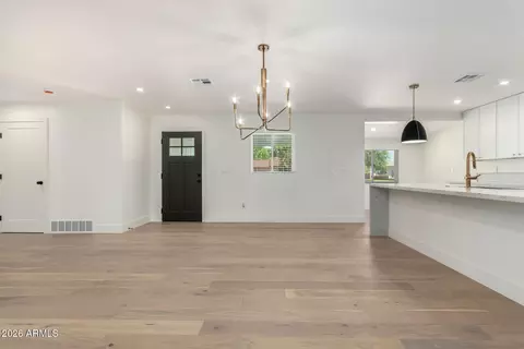 Other - 829 E Desert Park Ln, Phoenix, AZ 85020 photo 4 of 13