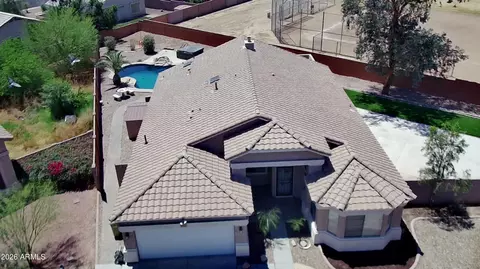 6302 N 69th Dr, Glendale, AZ 85303