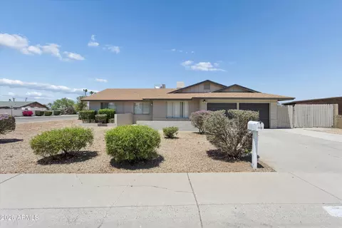 3020 W Hartford Dr, Phoenix, AZ 85053
