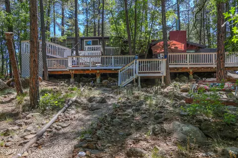 35 E Oak Dr, Munds Park, AZ 86017