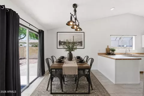 Dining - 5131 E Dallas St, Mesa, AZ 85205 photo 1 of 2