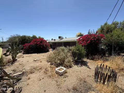 Exterior - 5426 E Boston St, Mesa, AZ 85205 photo 5 of 6