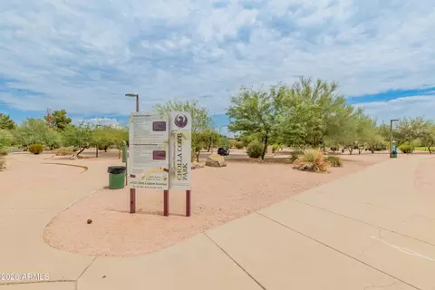 Exterior - 4127 E Becker Ln, Phoenix, AZ 85028 photo 9 of 10