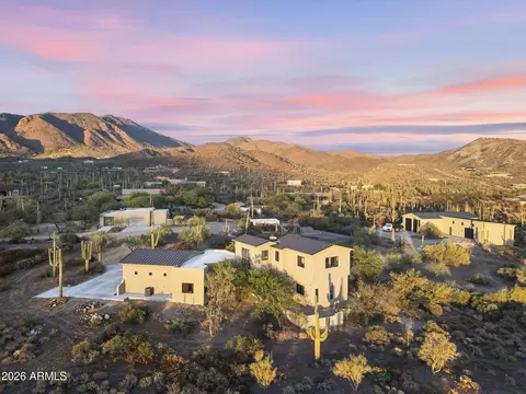 42327 N Sierra Vista Rd, Cave Creek, AZ 85331