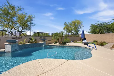 Exterior - 3627 E Blue Spruce Ln, Gilbert, AZ 85298 photo 7 of 18