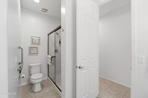 Bath - 3627 E Blue Spruce Ln, Gilbert, AZ 85298 photo 4 of 4