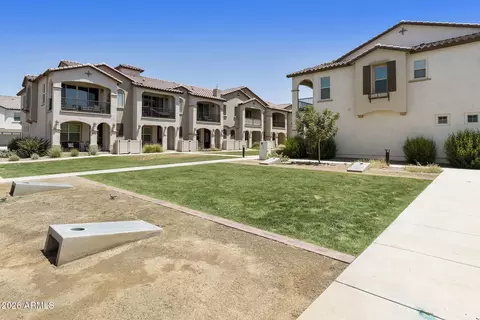 Exterior - 778 S Olympic Dr, Gilbert, AZ 85296 photo 6 of 8