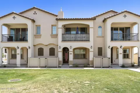 Exterior - 778 S Olympic Dr, Gilbert, AZ 85296 photo 1 of 8