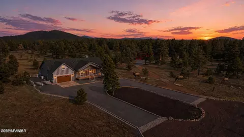 9365 Mountain Meadow Ln, Lakeside, AZ 85929