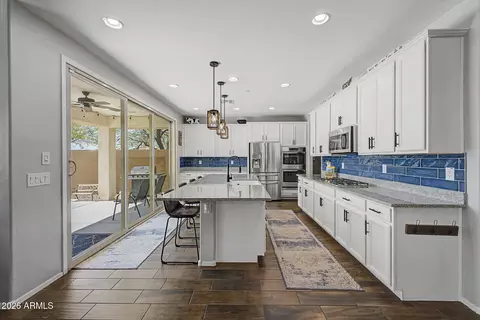 1649 N 212th Dr, Buckeye, AZ 85396