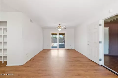 5407 W Monte Vista Rd, Phoenix, AZ 85035