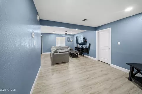 Entry Way - 2006 W Monroe St, Phoenix, AZ 85009 photo 2 of 3