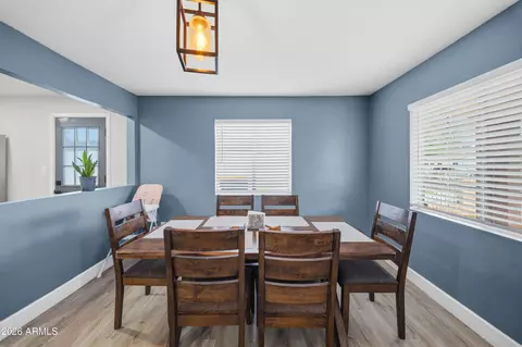Dining - 2006 W Monroe St, Phoenix, AZ 85009 photo 4 of 4