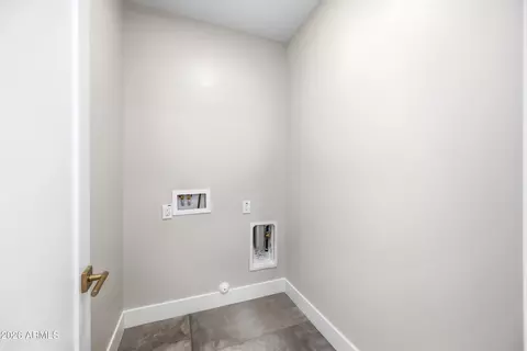 Other - 4008 N 34th St, Phoenix, AZ 85018 photo 9 of 10