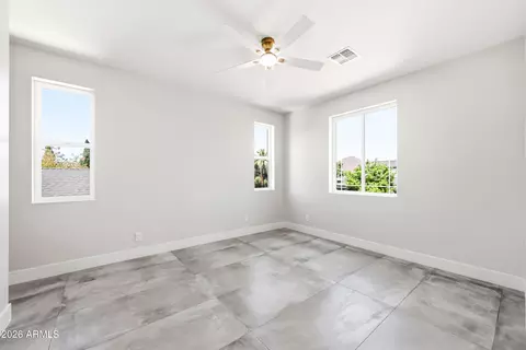 Bedroom - 4008 N 34th St, Phoenix, AZ 85018 photo 6 of 6