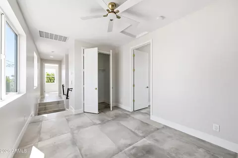 Entry Way - 4008 N 34th St, Phoenix, AZ 85018 photo 8 of 8