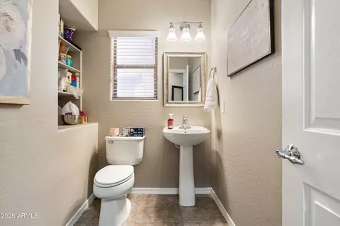 Bath - 5341 W Marcus Dr, Phoenix, AZ 85083 photo 1 of 3