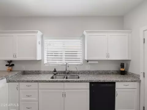 Kitchen - 317 E Mountain View Rd, Phoenix, AZ 85020 photo 1 of 1