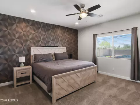 Bedroom - 317 E Mountain View Rd, Phoenix, AZ 85020 photo 2 of 3