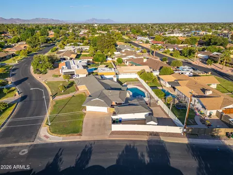 View/Area - 1809 E Gary St, Mesa, AZ 85203 photo 3 of 10