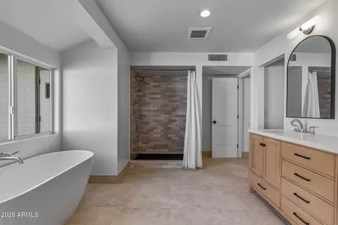 Bath - 1809 E Gary St, Mesa, AZ 85203 photo 1 of 7