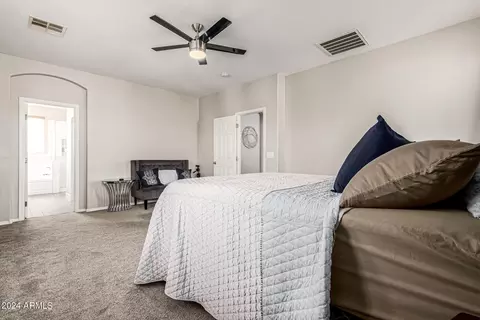 Bedroom - 4337 E Vaughn Ave, Gilbert, AZ 85234 photo 3 of 6