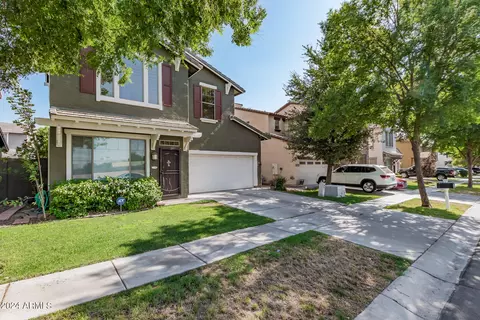 Exterior - 4337 E Vaughn Ave, Gilbert, AZ 85234 photo 4 of 10