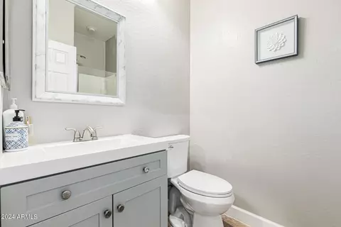 Bath - 4337 E Vaughn Ave, Gilbert, AZ 85234 photo 1 of 4