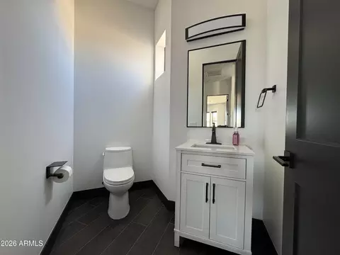 Bath - 39142 N 29th Ave, Phoenix, AZ 85086 photo 6 of 6