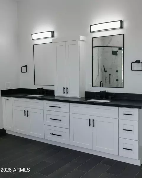Bath - 39142 N 29th Ave, Phoenix, AZ 85086 photo 1 of 6