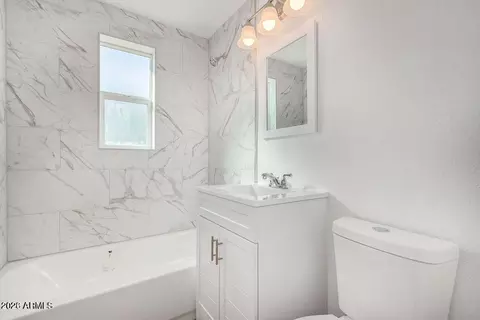 Bath - 12820 N 24th St, Phoenix, AZ 85032 photo 1 of 2