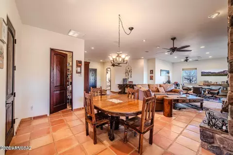 Dining - 4441 E De Vaca Cir, Saint David, AZ 85630 photo 2 of 4