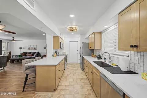 17468 N Del Webb Blvd, Sun City, AZ 85373
